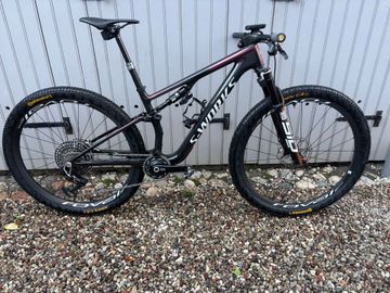 Brugt Specialized Epic 8 S-works 2024 Mountainbike — billede 1 af 5