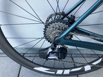 Gebrauchtes Canyon ULTIMATE CF SLX 2024 2024 Road & Gravel, Blau — Bild 4 von 6