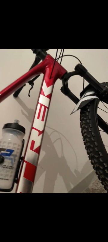 Used Trek Marlin Other SRAM - Mountainbike 2024 Mountainbike, Red — image 3 of 4