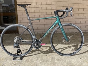 Tweedehands Scott Addict RC 20 2022 2022 Road & Gravel — afbeelding 7 van 8