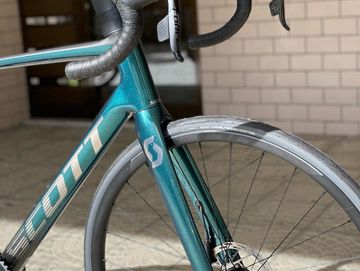 Tweedehands Scott Addict RC 20 2022 2022 Road & Gravel — afbeelding 3 van 8