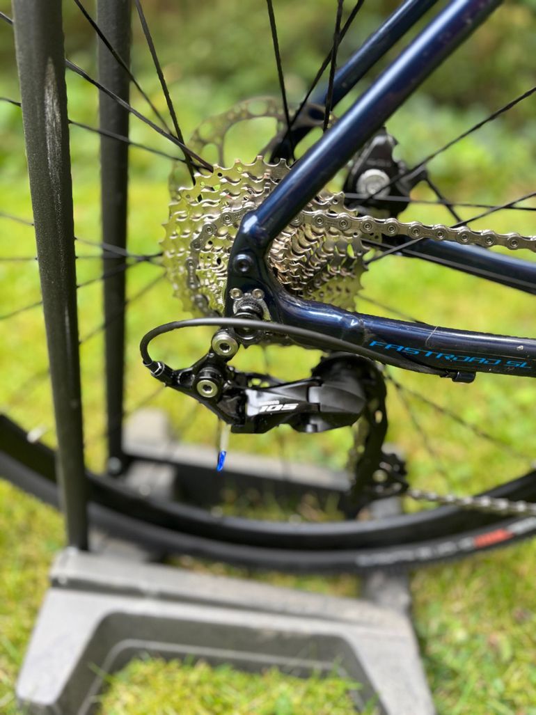Used Giant FastRoad SL 2020 Road & Gravel, Blue — image 3 of 9