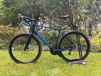 Used Giant FastRoad SL 2020 Road & Gravel, Blue — image 2 of 9