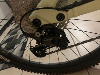 Used Cannondale Habit 4 2024 2024 Mountainbike, White, 29 — image 3 of 8