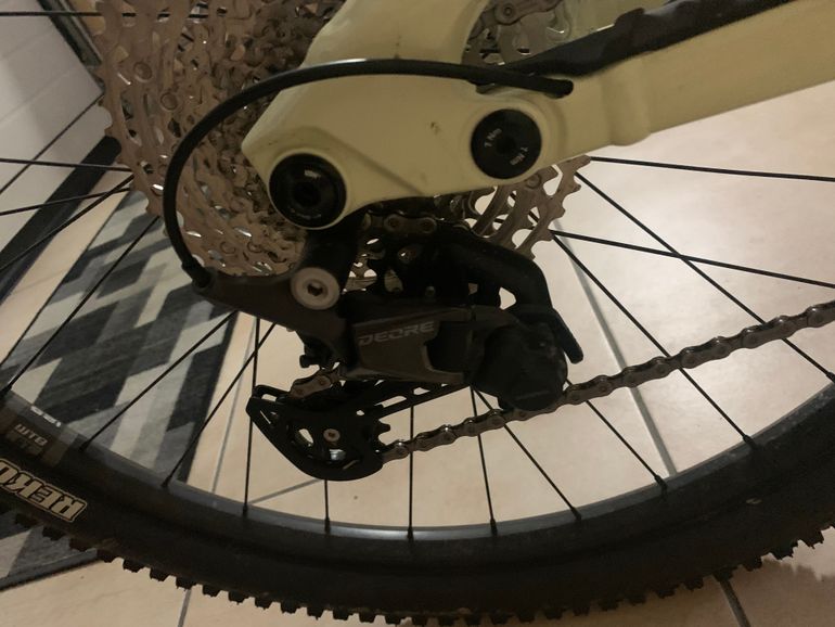 Used Cannondale Habit 4 2024 2024 Mountainbike, White, 29 — image 3 of 8