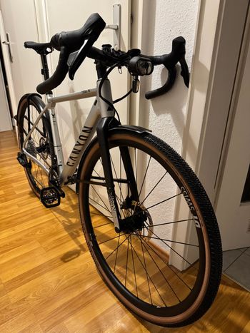 Used Canyon Grail SRAM Rival eTap AXS 2020 Road & Gravel, Hellgrau — image 4 of 11