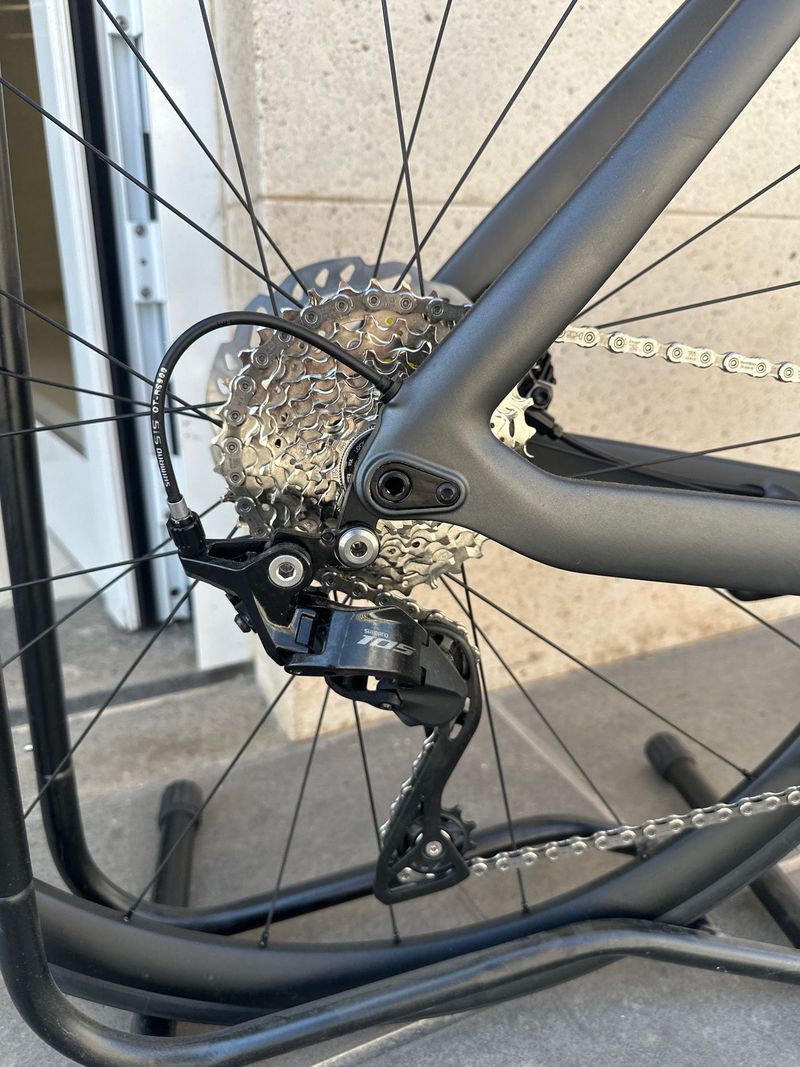 Tweedehands Bianchi Oltre Shimano 105 2025 Road & Gravel — afbeelding 9 van 10
