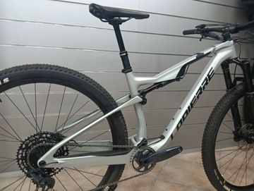 Used Lapierre XRM 6.9 2023 2023 Mountainbike, Light Gray, 29 — image 4 of 4