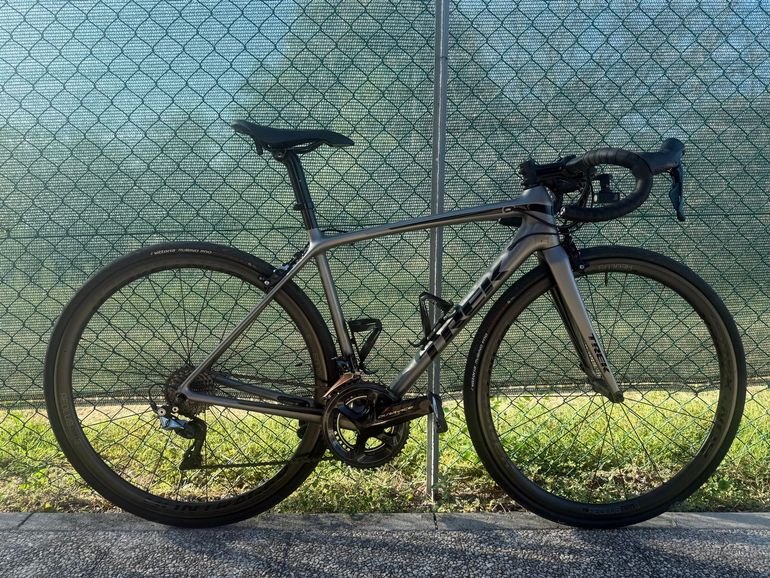 Used Trek Emonda Shimano Dura Ace 2018 Road & Gravel, Light Gray — image 3 of 3