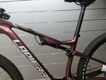 Gebrauchtes Lapierre XR 7.9 2023 2023 Mountainbike, Violett, 29 — Bild 5 von 6