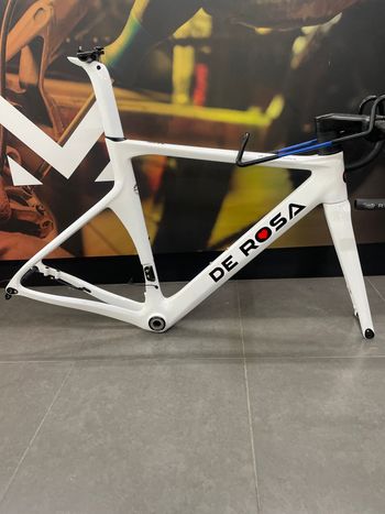 DE ROSA50 sk pininfarina 最新ULTEGRA Di2 DE ROSA50 sk pininfarina 最新ULTEGRA Di2 DE ROSA50 sk