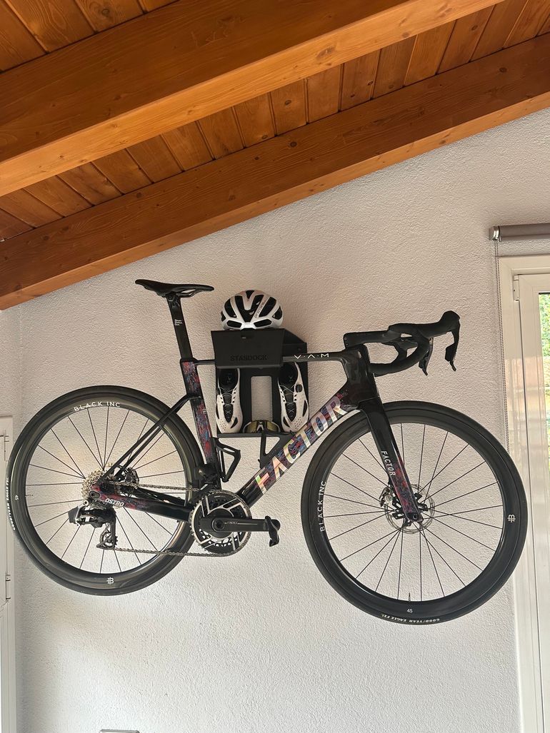 Used Factor Ostro SRAM Red eTap AXS 2024 Road & Gravel, Black — image 6 of 6