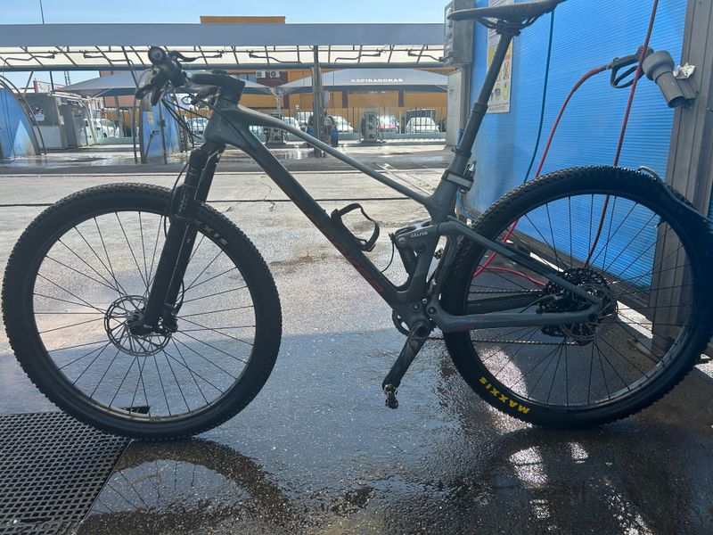 Used Mondraker F-podium SRAM GX Eagle AXS 2023 Mountainbike, Light Gray — image 2 of 3