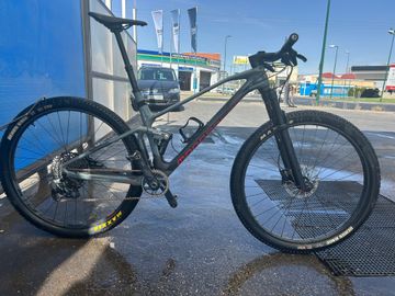 Używany Mondraker F-podium SRAM GX Eagle AXS 2023 MTB