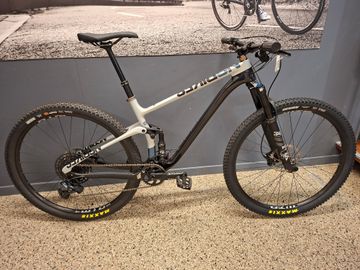 ns bikes Synonym TR2 2021 MTB de segunda mano
