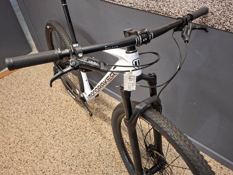 Used Mondraker Chrono SRAM SX Eagle 2022 Mountainbike, White, 29 — image 4 of 5
