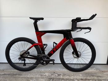 Used Trek Speed Concept SLR 7 2025 2025 Road & Gravel — image 3 of 10