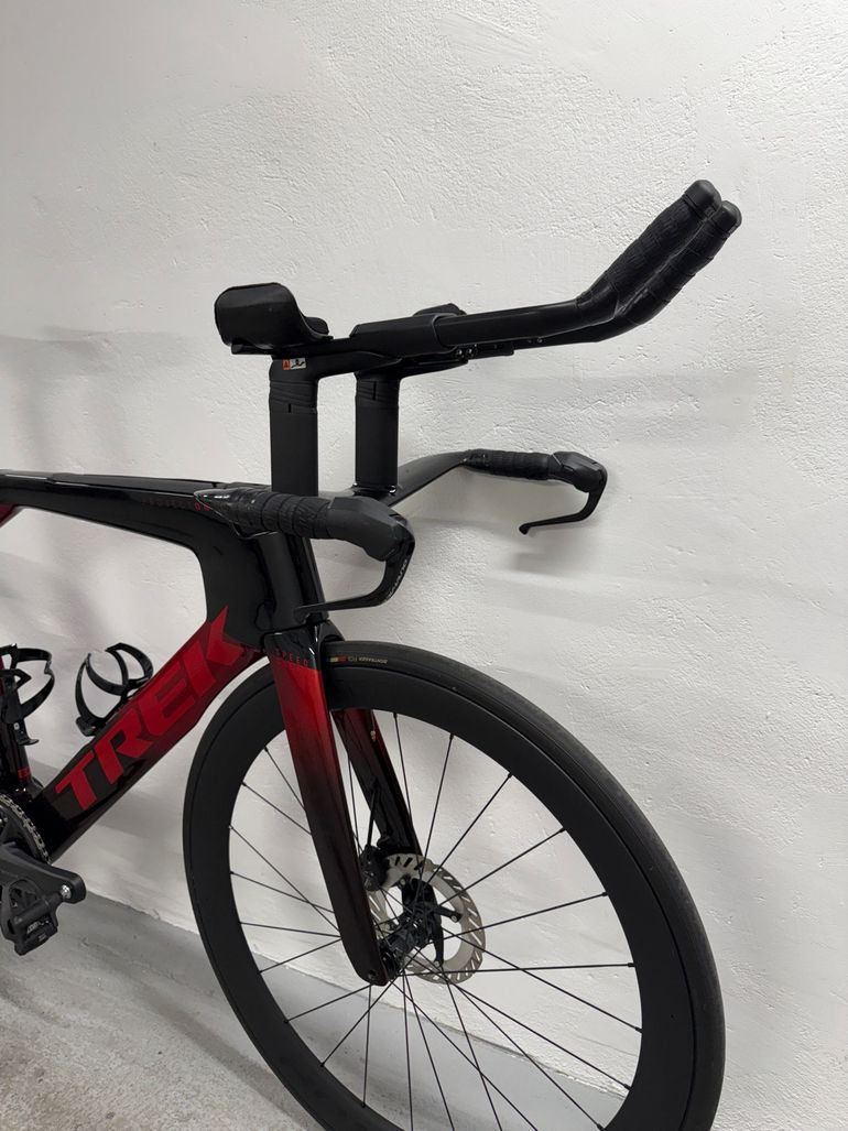 Used Trek Speed Concept SLR 7 2025 2025 Road & Gravel — image 8 of 10
