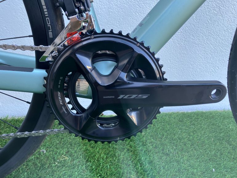 Used Scott Addict 40 2025 Road & Gravel, Green — image 2 of 5