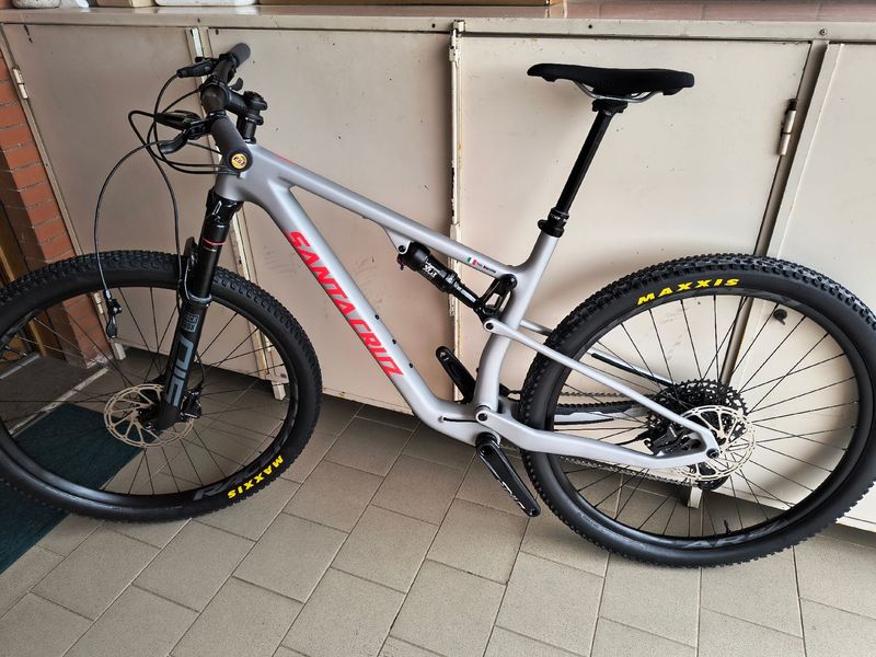 Used Santa Cruz Blur SRAM NX Eagle 2025 MTB