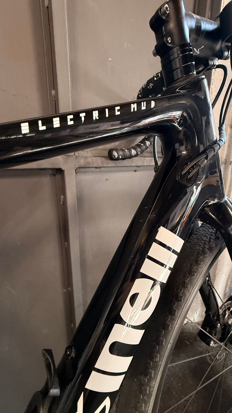 Käytetty Cinelli Zydeco Electric Mud 2022 2022 Road & Gravel — kuva 2 / 9