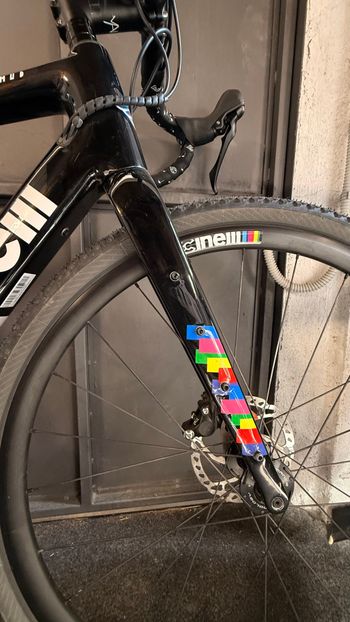 Käytetty Cinelli Zydeco Electric Mud 2022 2022 Road & Gravel — kuva 3 / 9