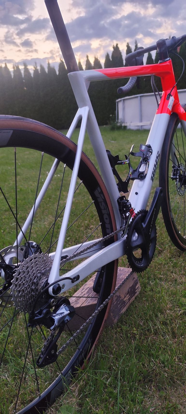 Used BiXS Gran Turismo Shimano Ultegra 2022 Road & Gravel, Red — image 4 of 13