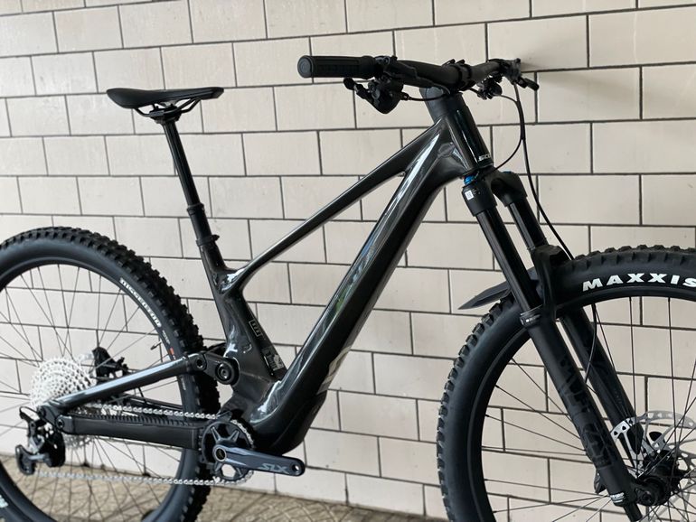 Used Scott Genius 920 2024 2024 Mountainbike, Black, 29 — image 2 of 8