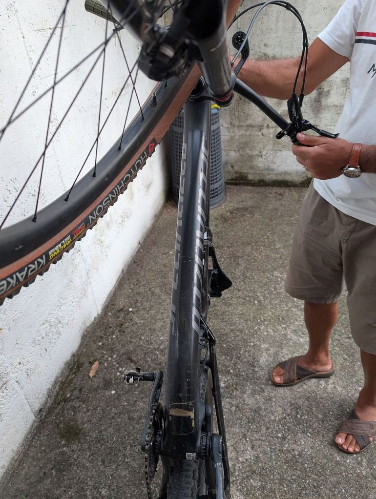 Used Specialized Epic Expert 2021 2021 Mountainbike, Black, 29 — image 8 of 8