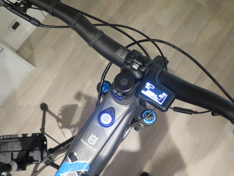 Used Husqvarna Hard Cross 9 2021 2021 Mountainbike, Black, 27.5 — image 2 of 10