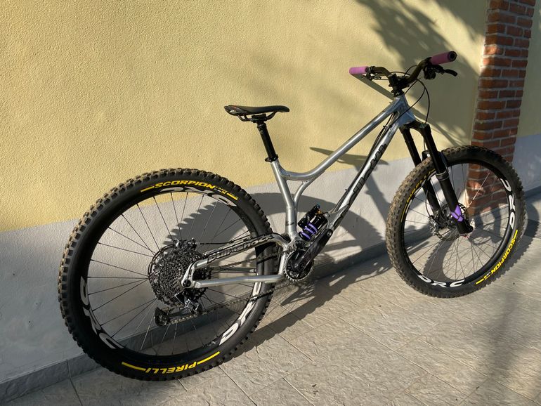 Used NO-LOGO Ancillotti Scarab SB 2024 Mountainbike, Light Gray, 29 — image 2 of 3