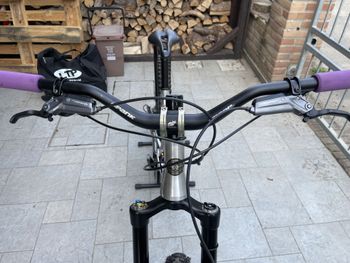NO-LOGO Ancillotti Scarab SB 2024 Mountainbike usato, Grigio chiaro — immagine 8 di 12