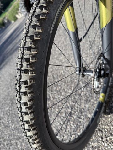 Used Bergamont E-Revox 4 EQ 2023 2023 Mountainbike, Light Gray, 29 — image 3 of 6