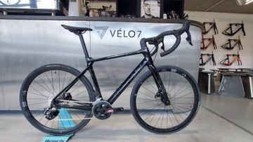 Brugt Bianchi Infinito XE Rival eTap AXS 2023 2023 Road & Gravel — billede 3 af 3