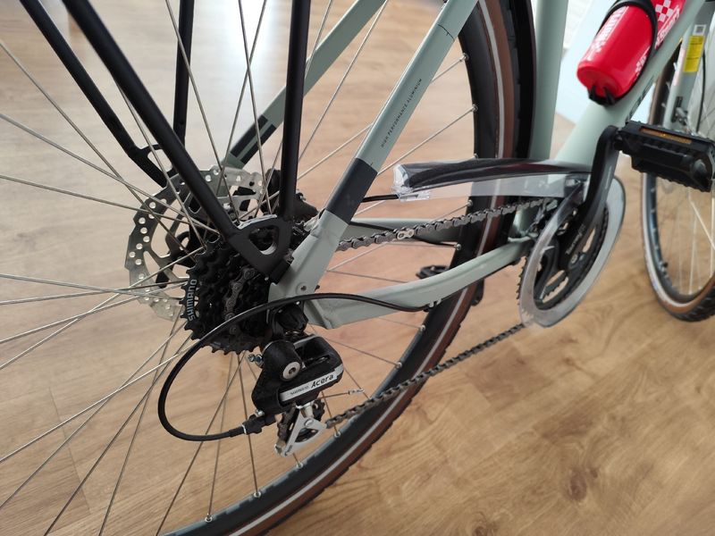 Tweedehands Cube Touring Pro 2018 Road & Gravel — afbeelding 4 van 7