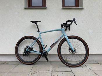 Specialized, Diverge Expert Carbon 2022