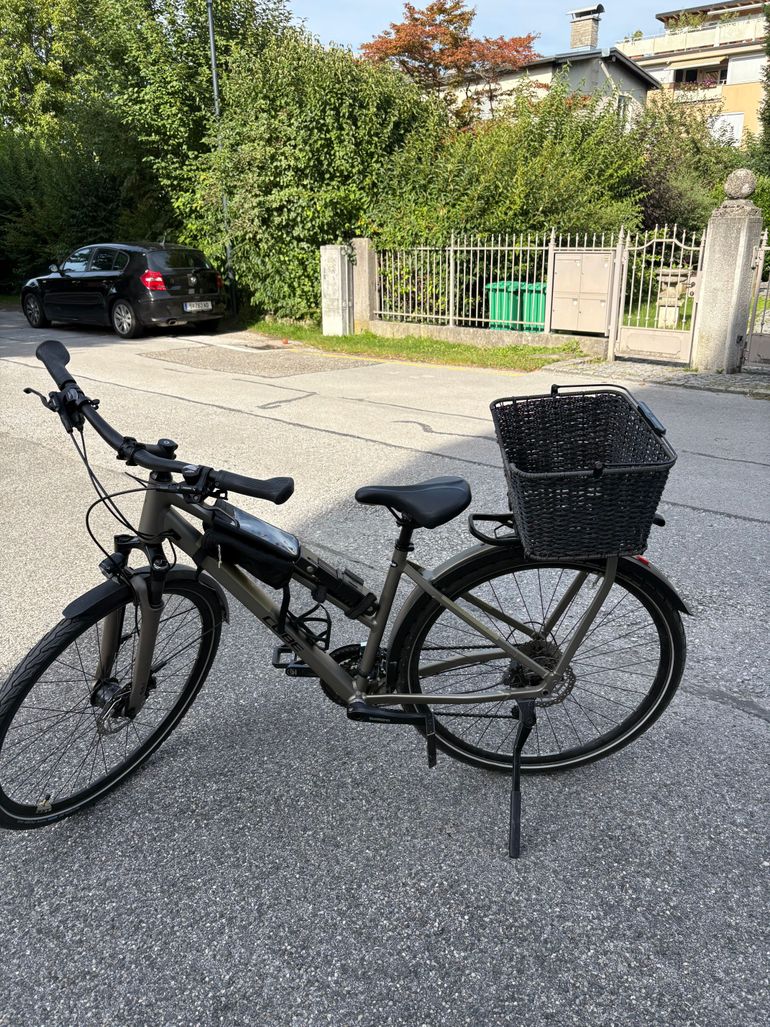 Used CUBE Kathmandu CPS Pro 2023 Road & Gravel, Light Gray — image 1 of 9