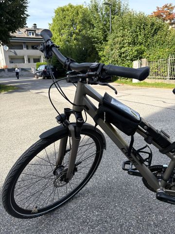 Used CUBE Kathmandu CPS Pro 2023 Road & Gravel, Light Gray — image 8 of 9