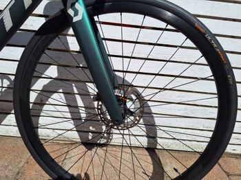 Used Scott Addict 20 2022 2022 Road & Gravel, Green — image 6 of 12