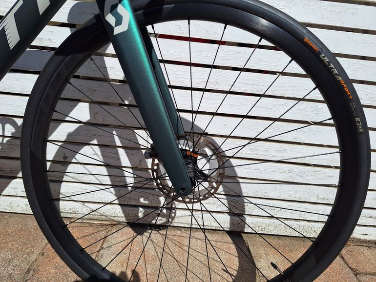 Used Scott Addict 20 2022 2022 Road & Gravel, Green — image 6 of 12