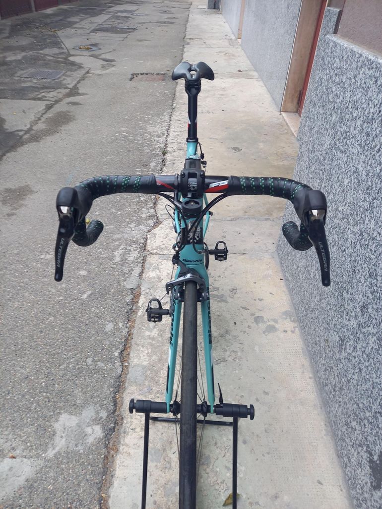 Used Bianchi Sempre pro Shimano Ultegra 2018 Road & Gravel, Blue — image 5 of 5