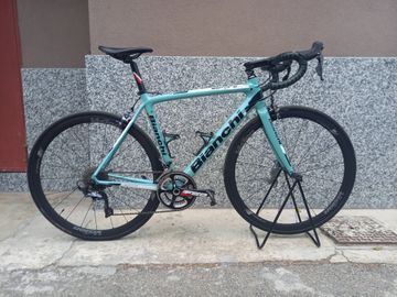 Tweedehands Bianchi Sempre pro Shimano Ultegra 2018 Road & Gravel