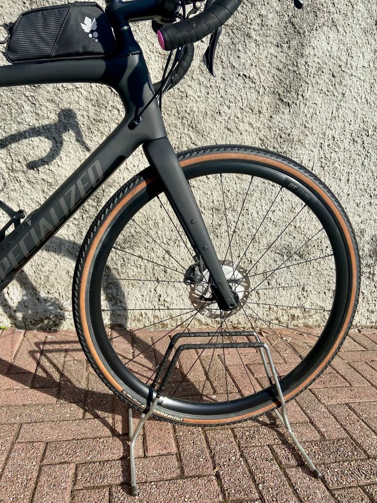 Used Specialized Diverge Comp Carbon 2021 2021 Road & Gravel — image 4 of 16