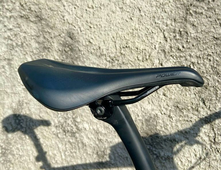 Used Specialized Diverge Comp Carbon 2021 2021 Road & Gravel — image 8 of 16