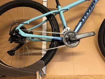 Used Stevens Tonga 2024 2024 Mountainbike, Blue, 27.5 — image 2 of 5