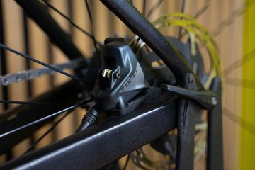 Scott Addict RC 10 2023 2023 Road & Gravel usato, Nero — immagine 10 di 12