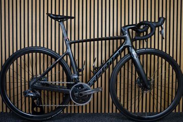 Scott Addict RC 10 2023 2023 Road & Gravel usato, Nero — immagine 2 di 12