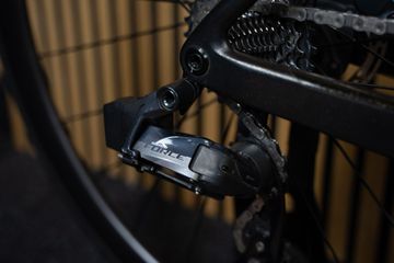 Scott Addict RC 10 2023 2023 Road & Gravel usato, Nero — immagine 5 di 12
