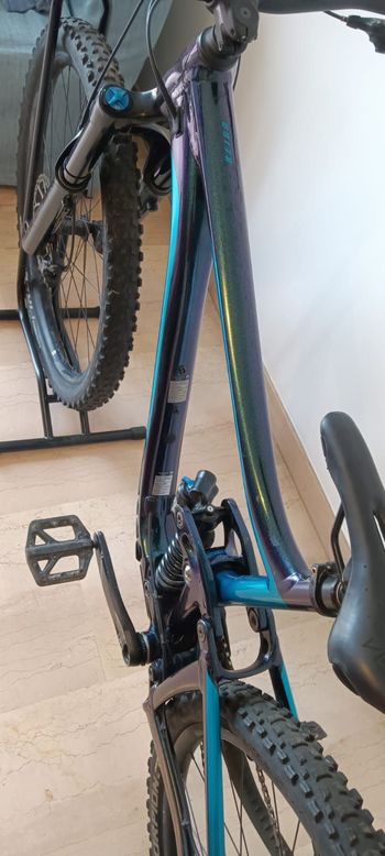 Used Giant Reign 29 SX 2022 2022 Mountainbike — image 5 of 10