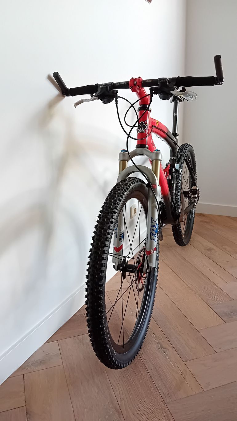 Used Colnago Colnago Ferrari CF2-1000 2001 2001 Mountainbike, Red — image 17 of 20
